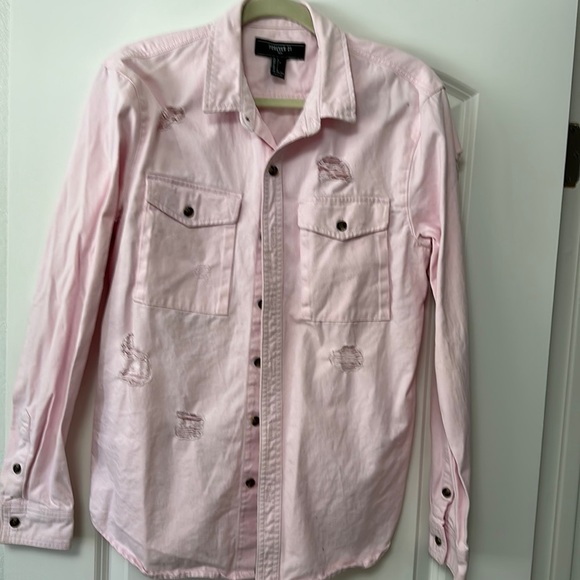 Pre Loved:  Forever 21 Men's Size Small Pink Jean Oversized Shirt - Picture 1 of 6